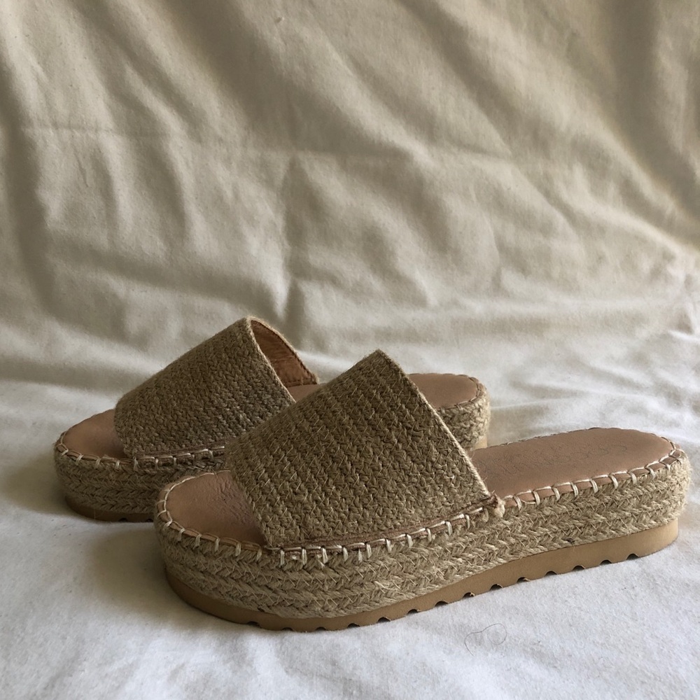 Del Mar Platform Sandal Coconuts by Matisse